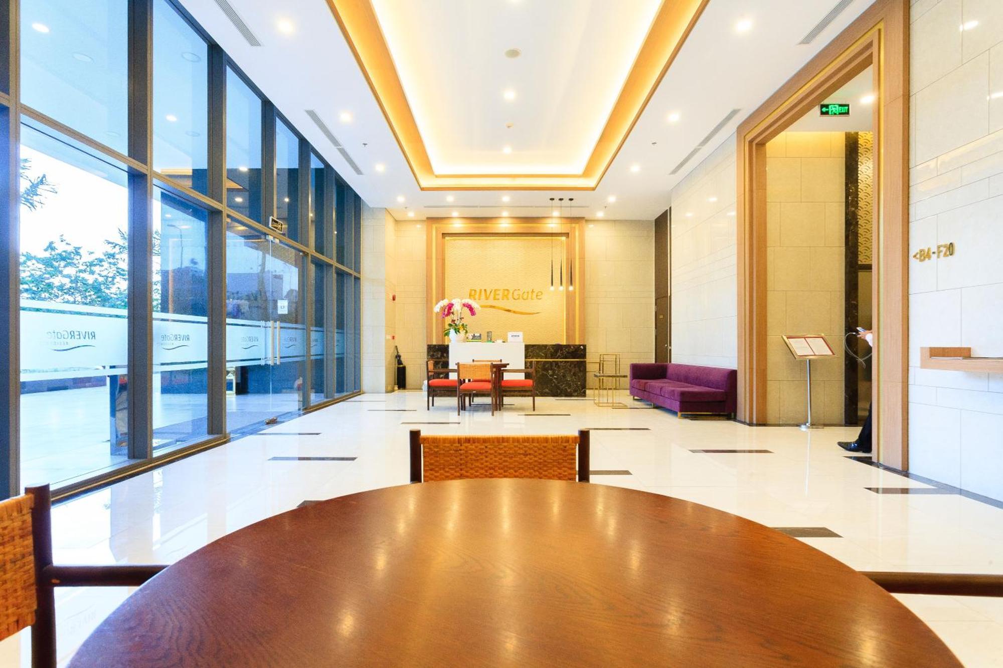 Central Business District Rivergate Apartment - Free Pickup & Pool Ho Chi Minh City Exterior photo